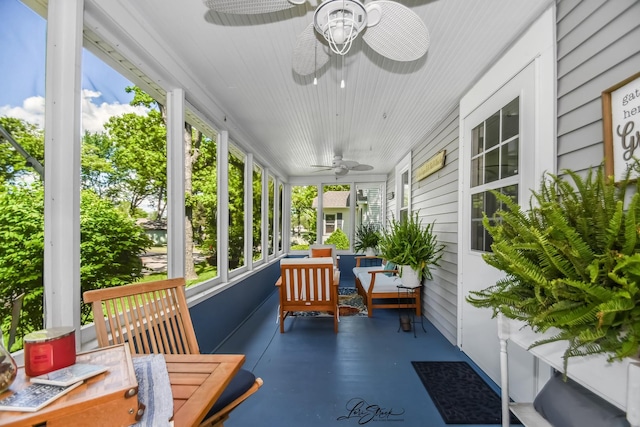 3019 Crescent Ave, Mchenry, IL 60050 - sunroom / solarium featuring a ceiling fan