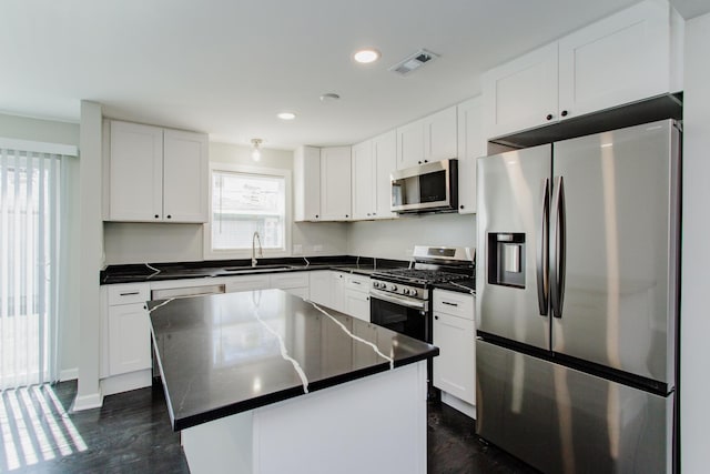 10131 Nevada Ave, Franklin Park, IL 60131 - photo 11