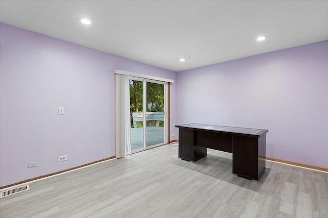 9 Craig Ter, Lake Zurich, IL 60047 - unfurnished office with light wood-style floors and recessed lighting
