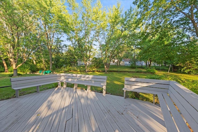 9 Craig Ter, Lake Zurich, IL 60047 - deck with a lawn