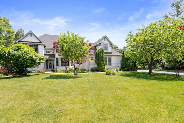 7N001 Ridge Line Rd, Saint Charles, IL 60175 - view of front facade featuring a front lawn and a shingled roof