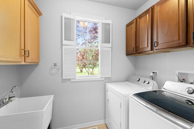 7N001 Ridge Line Rd, Saint Charles, IL 60175 - washroom featuring cabinet space and washing machine and clothes dryer