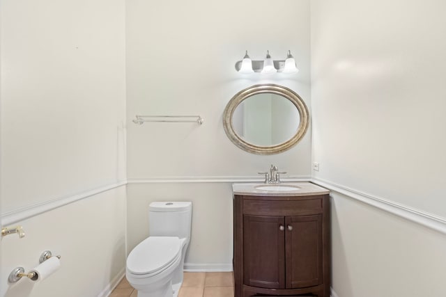 7N001 Ridge Line Rd, Saint Charles, IL 60175 - bathroom with tile patterned floors and vanity