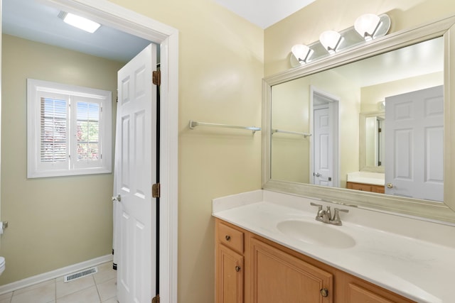 7N001 Ridge Line Rd, Saint Charles, IL 60175 - bathroom featuring vanity and tile patterned floors