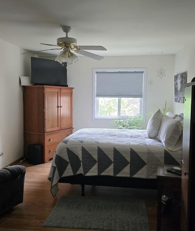 14015 James Dr Unit 523, Crestwood, IL 60418 - bedroom with wood finished floors and ceiling fan