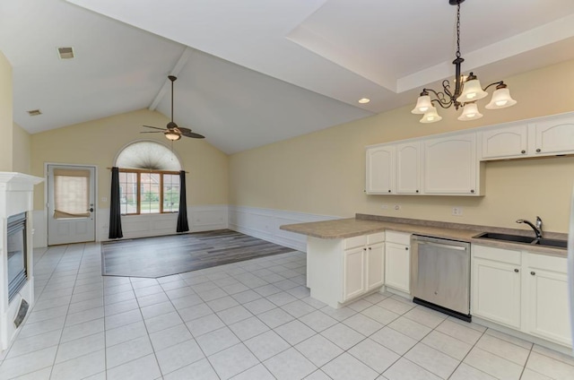 262 Jennifer Ln Unit 262, Wilmington, IL 60481 - kitchen with dishwasher, a sink, a peninsula, ceiling fan, and a chandelier
