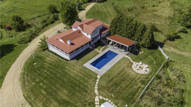 281 Snipe Hollow Rd N, Elizabeth, IL 61028 - view from above of property