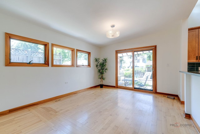 423 Ames St, Libertyville, IL 60048 - photo 6