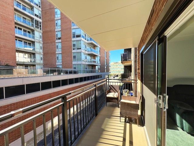 603 S River Rd Unit 2K, Des Plaines, IL 60016 - view of balcony
