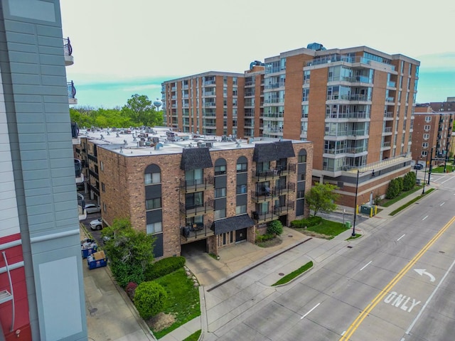 603 S River Rd Unit 2K, Des Plaines, IL 60016 - view of apartment building / complex