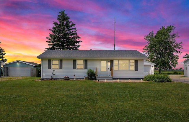 833 N Bell St, Gibson City, IL 60936 - photo 1
