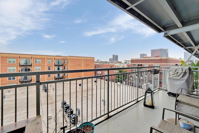 1200 W Monroe St Unit 514, Chicago, IL 60607 - balcony featuring a city view