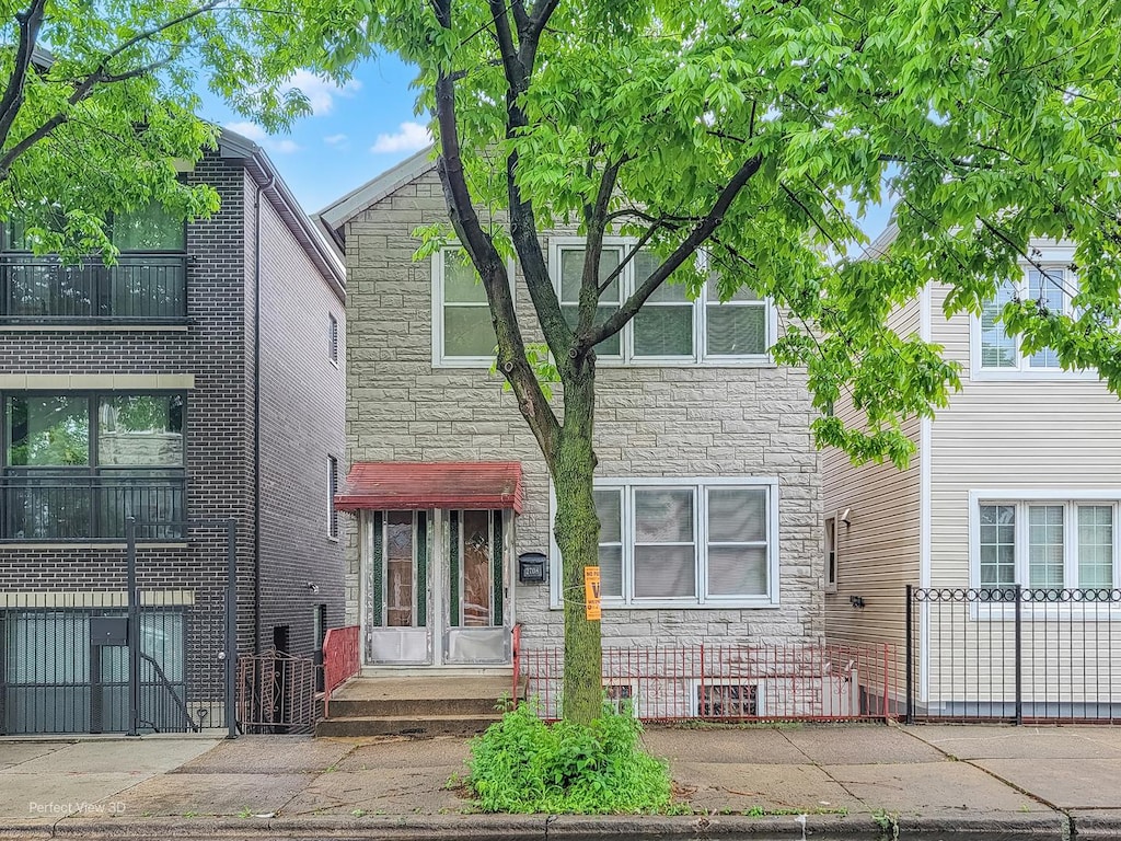 2708 S Lowe Ave, Chicago, IL 60616 - photo 1