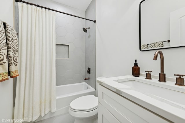 1959 W Berwyn Ave, Chicago, IL 60640 - full bathroom with vanity and shower / tub combo