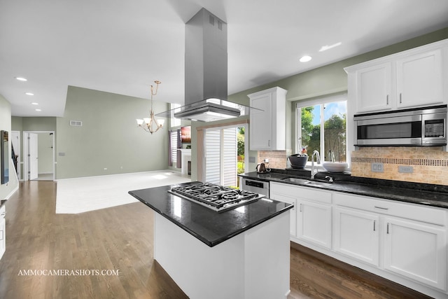 351 Tiger St, Bolingbrook, IL 60490 - kitchen featuring stainless steel appliances, dark countertops, island range hood, a sink, and recessed lighting