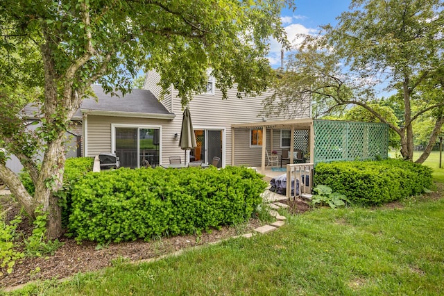 67 Alice St, Algonquin, IL 60102 - back of house featuring a patio area and a lawn