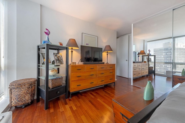 2400 N Lakeview Ave Unit 1706, Chicago, IL 60614 - bedroom featuring wood finished floors