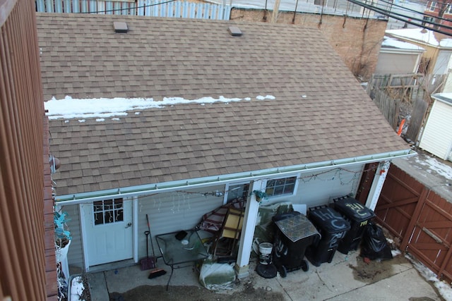 741 N Christiana Ave, Chicago, IL 60624 - drone / aerial view