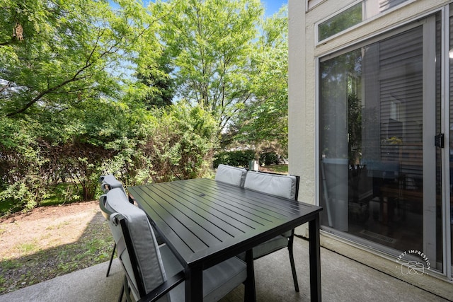 2049 Sunrise Cir, Aurora, IL 60503 - view of patio / terrace featuring outdoor dining space