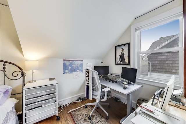 1314 Saint Johns Ave, Highland Park, IL 60035 - home office with vaulted ceiling, wood finished floors, and baseboards