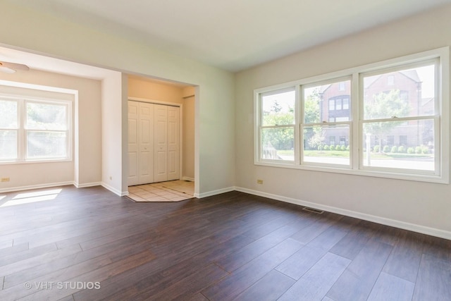 915 E Chicago Ave, Naperville, IL 60540 - photo 2