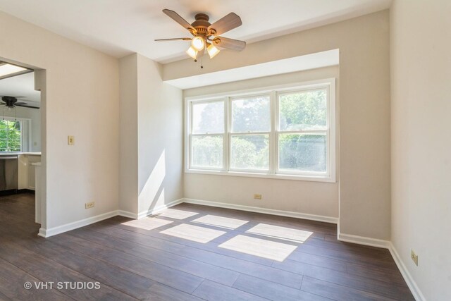 915 E Chicago Ave, Naperville, IL 60540 - photo 4