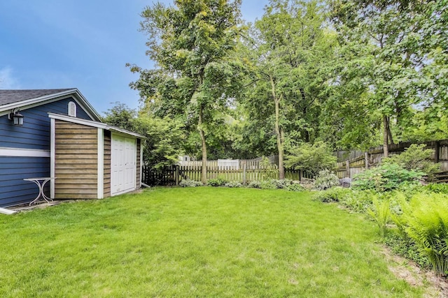 1350 Saint Johns Ave, Highland Park, IL 60035 - view of yard with an outdoor structure