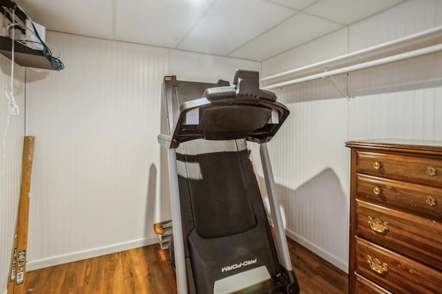 430 Florian Dr, Des Plaines, IL 60016 - exercise area with wood finished floors