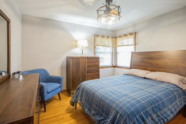 430 Florian Dr, Des Plaines, IL 60016 - bedroom featuring light wood-style floors