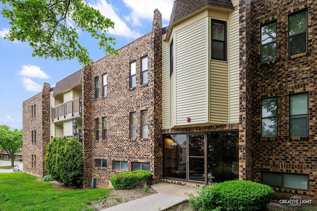 2151 Country Club Dr Unit 6, Woodridge, IL 60517 - view of building exterior