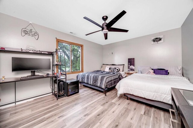 15704 Orlan Brook Dr Unit 163, Orland Park, IL 60462 - bedroom featuring wood finished floors and a ceiling fan