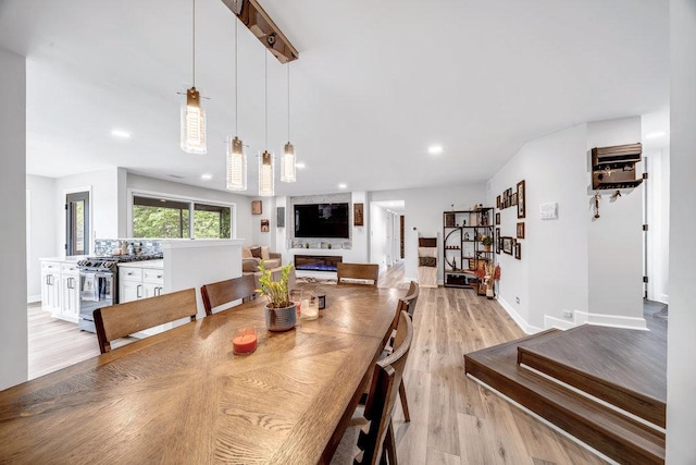 15704 Orlan Brook Dr Unit 163, Orland Park, IL 60462 - dining space featuring light wood-type flooring, recessed lighting, and baseboards