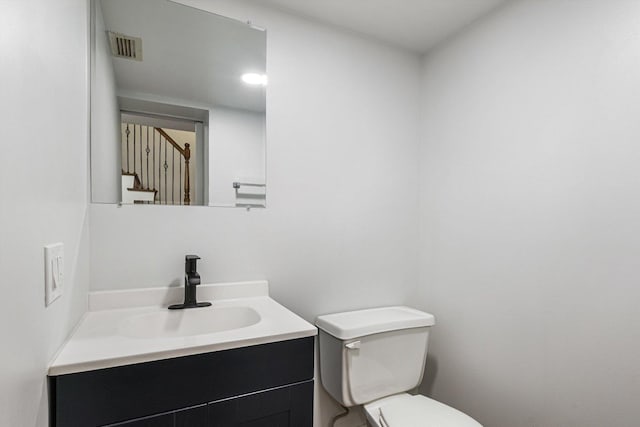 1115 S Plymouth Ct Unit 102, Chicago, IL 60605 - bathroom with toilet and vanity