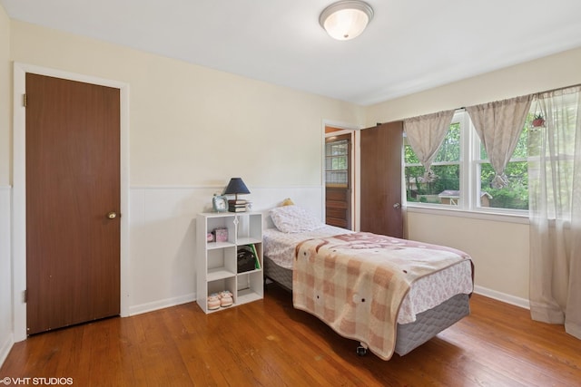 4N312 Kenwood Ave, West Chicago, IL 60185 - bedroom with wood finished floors and baseboards