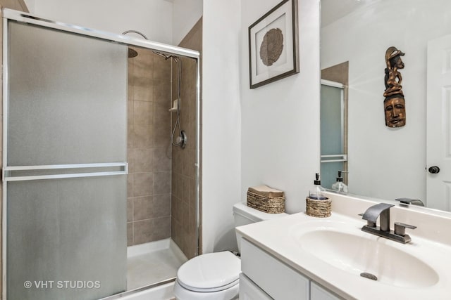 900 Legacy Rdg, Algonquin, IL 60102 - bathroom featuring a shower stall and vanity