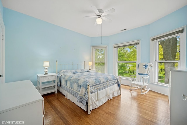 739 Forest Ave, Evanston, IL 60202 - bedroom with wood finished floors and a ceiling fan