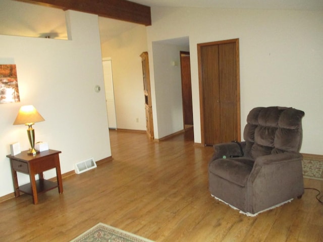 402 Heritage Ln, Ottawa, IL 61350 - sitting room with wood finished floors and baseboards