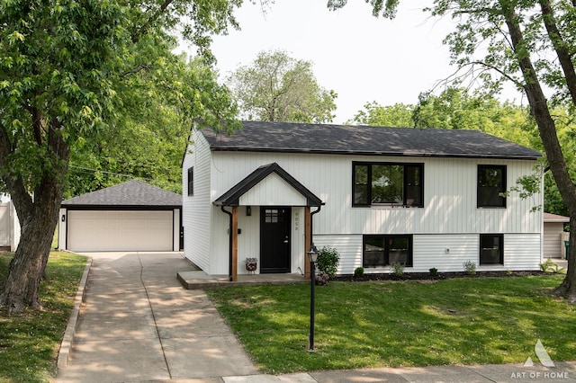 9058 Caddy Ct, Orland Park, IL 60462 - view of front of house featuring a detached garage, a shingled roof, and a front lawn