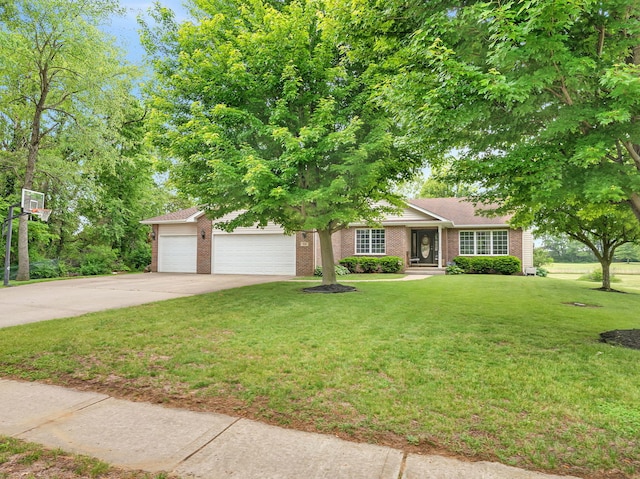 350 Fairway Dr, Essex, IL 60935 - photo 1