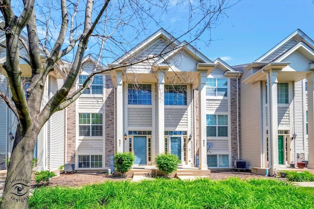 807 Summit Creek Dr, Shorewood, IL 60404 - photo 1