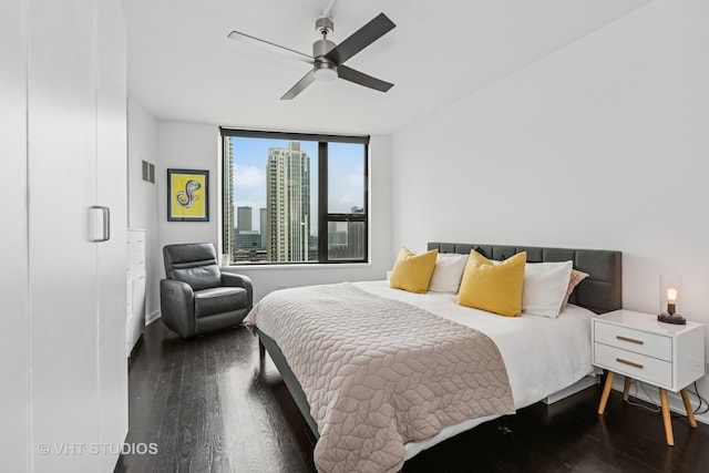 501 N Clinton St Unit 1804, Chicago, IL 60654 - bedroom with wood finished floors and a ceiling fan