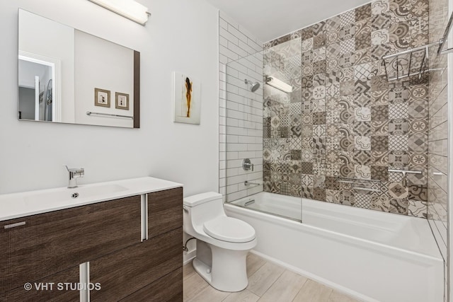 501 N Clinton St Unit 1804, Chicago, IL 60654 - full bathroom featuring vanity and shower / tub combination
