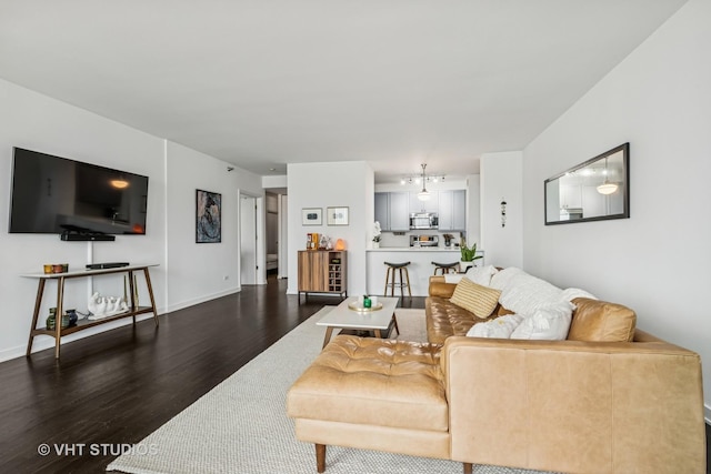501 N Clinton St Unit 1804, Chicago, IL 60654 - living room with dark wood finished floors and baseboards