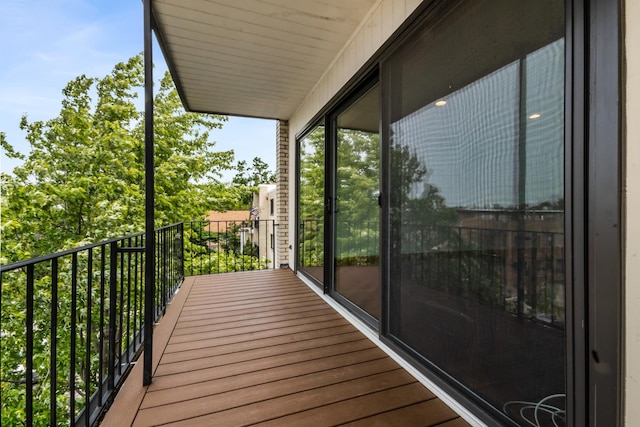 7200 N Ridge Blvd Unit 4H, Chicago, IL 60645 - view of balcony