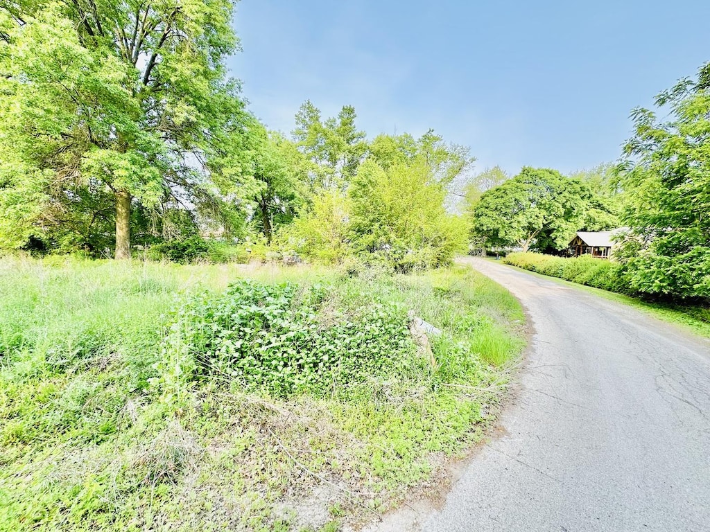 921 Maple St, Streator, IL 61364