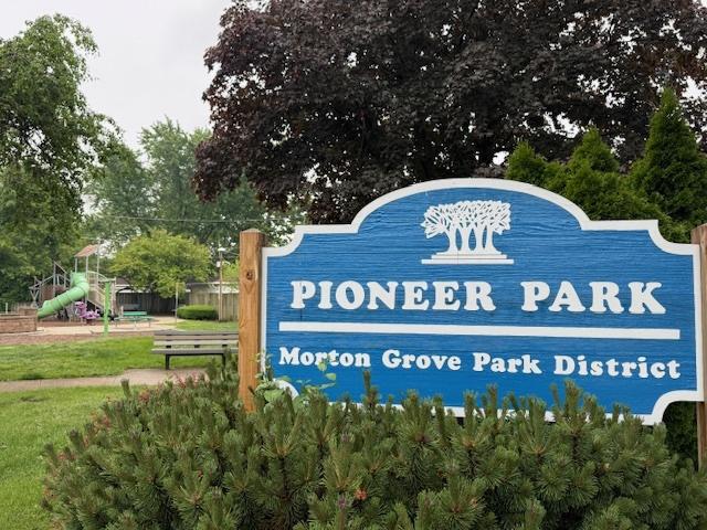 8340 Callie Ave Unit 105, Morton Grove, IL 60053 - view of community / neighborhood sign