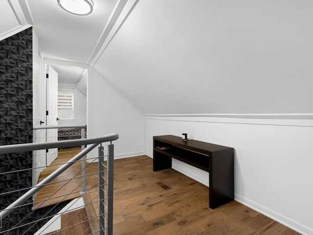 7225 Poplar Ln, Darien, IL 60561 - bonus room featuring wood finished floors, baseboards, and vaulted ceiling