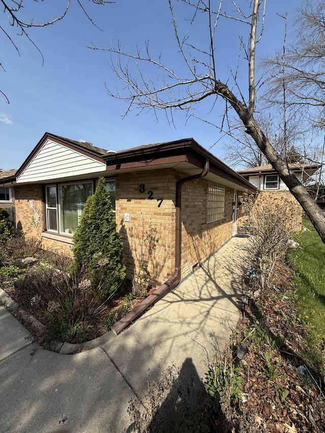 327 Iroquois Rd, Hillside, IL 60162 - view of home's exterior with brick siding