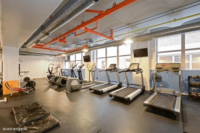 500 S Clinton St Unit 604, Chicago, IL 60607 - view of gym