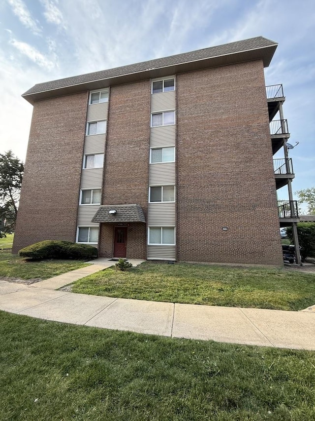 4508 Beau Monde Dr Unit 5, Lisle, IL 60532 - view of apartment building / complex